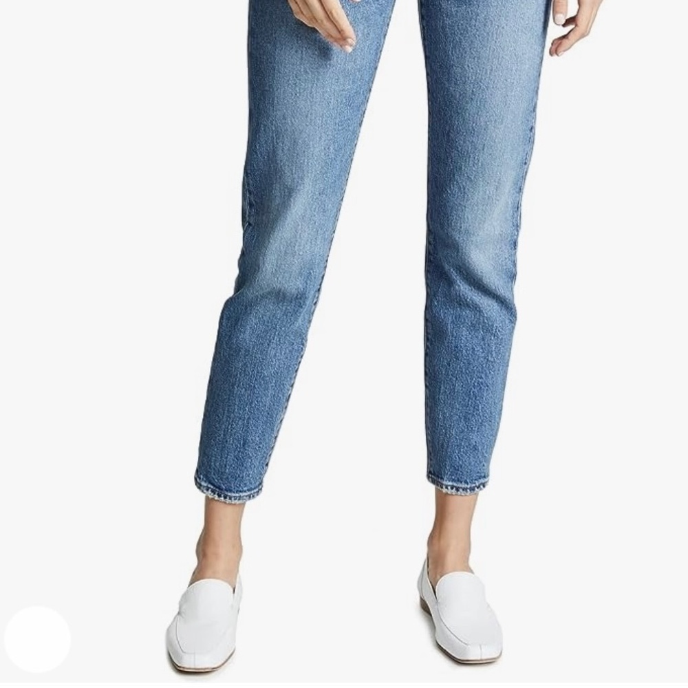 Levi’s Wedgie Jeans